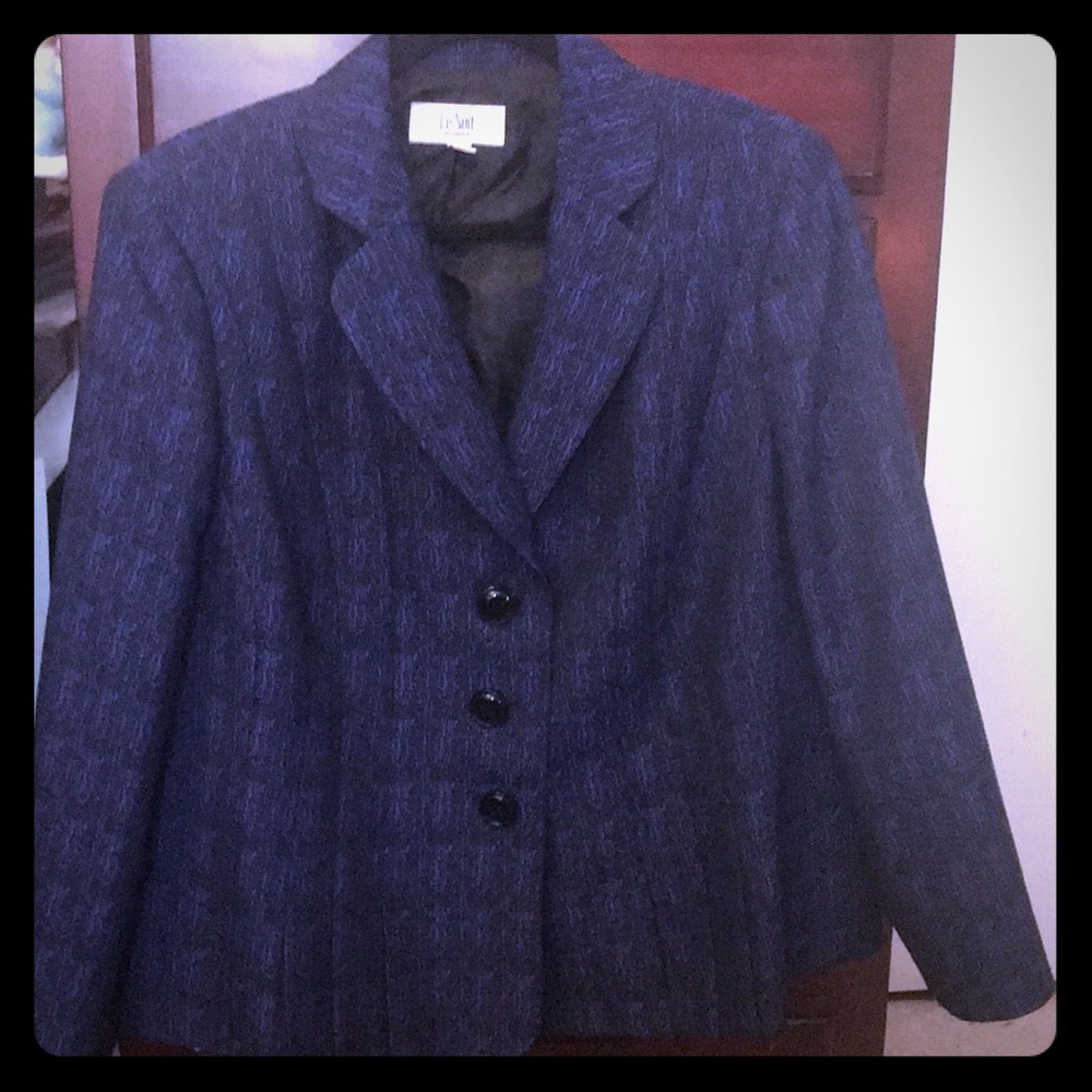 Woman’s Jacket
